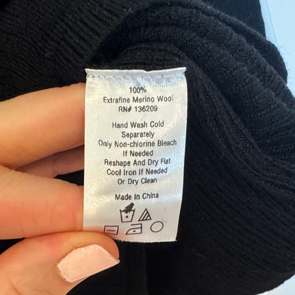 Hatch Black Merino Wool sweater - Picture 4 of 5